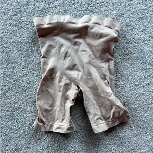 SKIMS Beige Knitwear